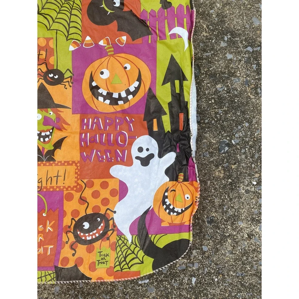 Halloween Tablecloth Rectangle 52x90 Haunted House Ghosts Witches Vinyl Vintage